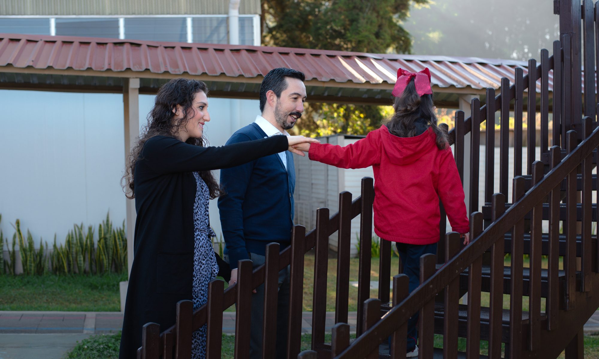 Más allá del clic: formar hijos libres en la era digital en Colegios APDE